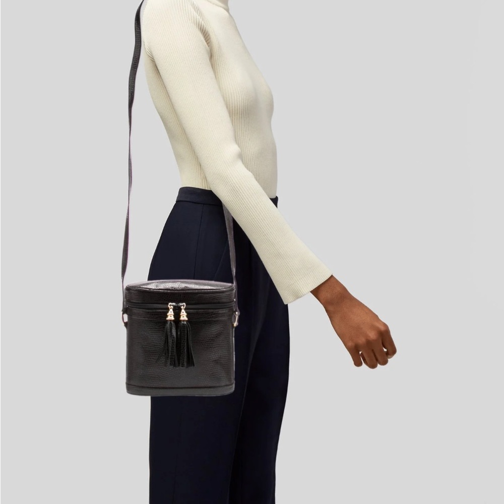 Stuart Weitzman Elegant Brown Leather Crossbody Bag